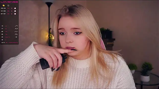 ZaraCreedon online show from March 2025 01:16:01 AM