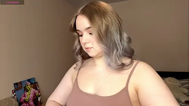 ZaraCreedon online show from February 2026 06:08:02 AM