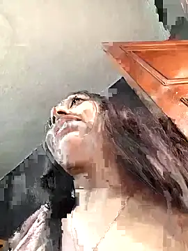 AlanaPetterson online show from October 2025 01:34:02 PM
