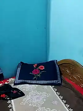 HunkyAriyan online show from January 2025 06:32:01 PM