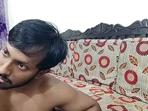 HunkyAriyan online show from February 2026 09:01:01 PM