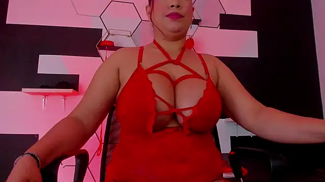 Snapshot of alondrabigtits chatting on February 2025 03:34:01 PM alondrabigtits online show from February 2025 03:34:01 PM