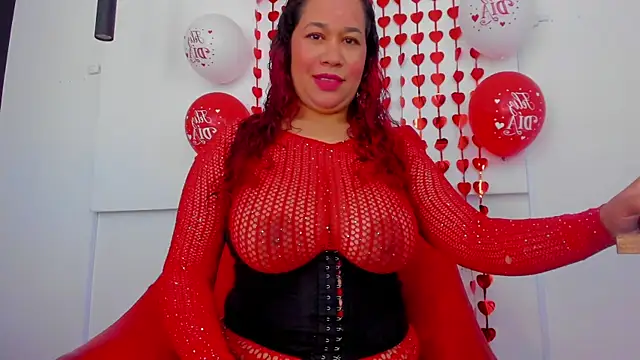 Snapshot of alondrabigtits chatting on February 2025 12:58:02 PM alondrabigtits online show from February 2025 12:58:02 PM