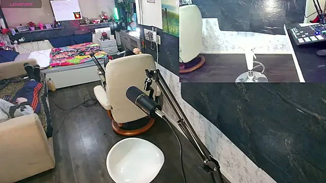 Doggyray44 online show from December 2024 04:31:02 AM