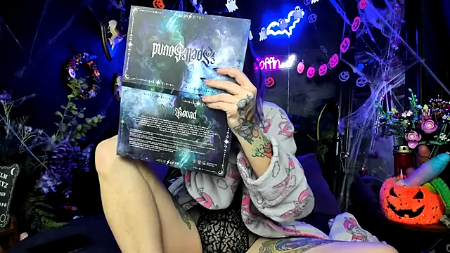 Purple Coffin666 online show from November 2025 10:25:02 AM