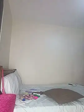 Juicylittle slute online show from July 2026 04:25:01 AM