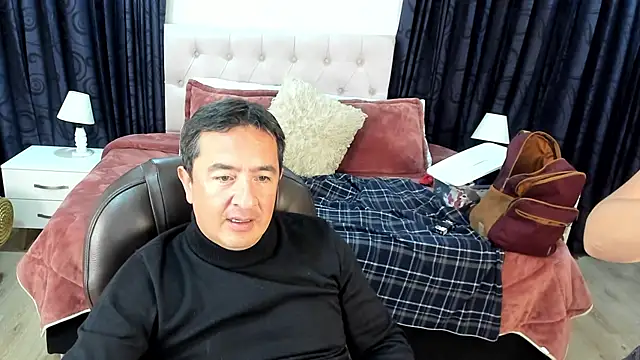 Sam and molly  online show from January 2025 07:18:01 PM