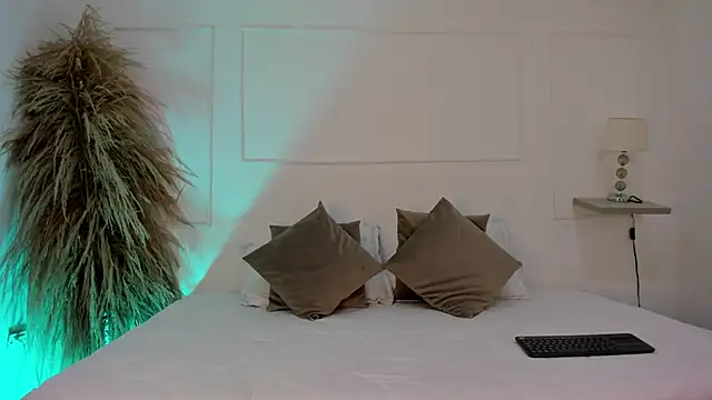  ashleymiller online show from January 2025 06:32:02 PM