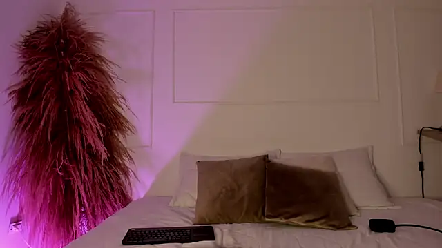  ashleymiller online show from February 2025 03:05:01 PM