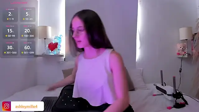  ashleymiller online show from February 2025 06:53:01 PM