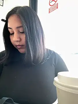 kittyfresita online show from September 2025 09:15:01 PM