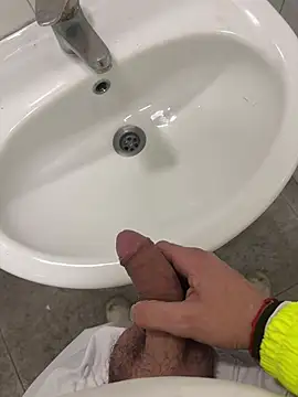 jovenestraviesos online show from February 2026 10:41:01 AM