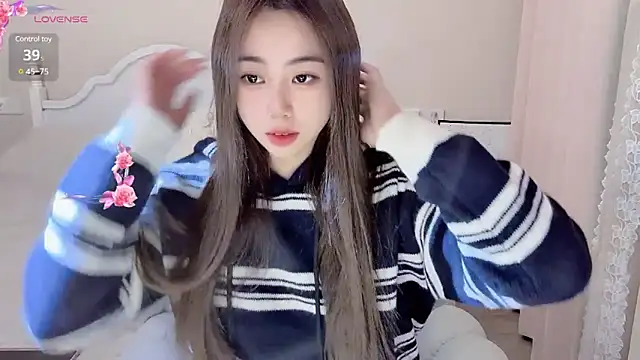 Caitlyn   online show from January 2025 02:14:02 PM