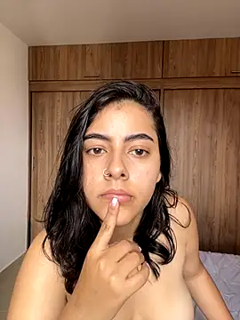 DakotaShelby online show from December 2024 07:00:01 PM