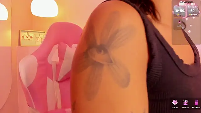 soy jess03 online show from September 2025 12:29:01 PM