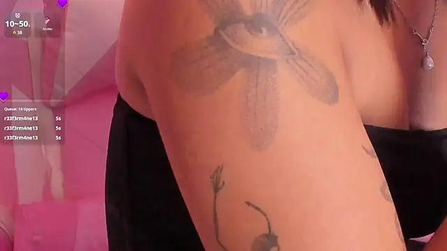 soy jess03 online show from October 2025 12:16:02 PM