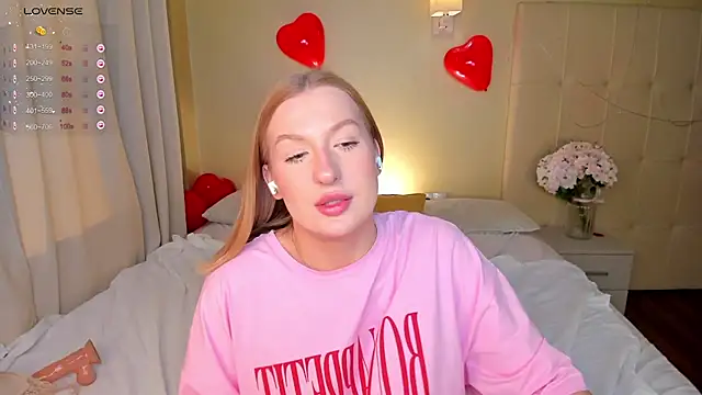 Emma  Leee online show from February 2025 04:07:01 AM