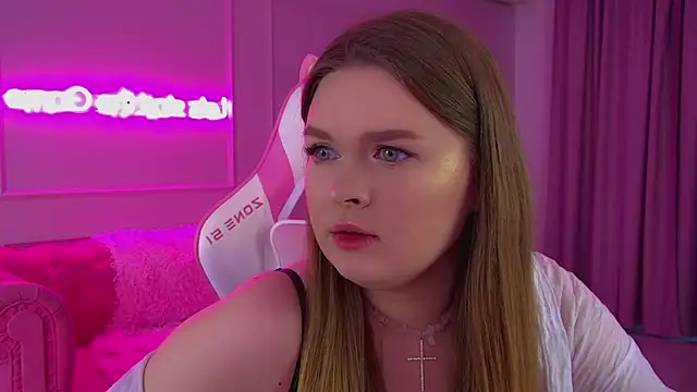 CrystalLyons online show from January 2026 06:17:02 AM