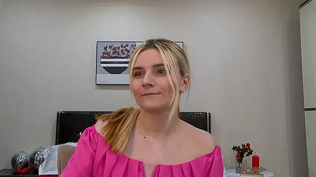 KellyStone online show from February 2025 05:42:02 AM