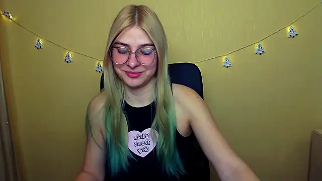 Luna Lush  online show from December 2024 07:27:02 AM