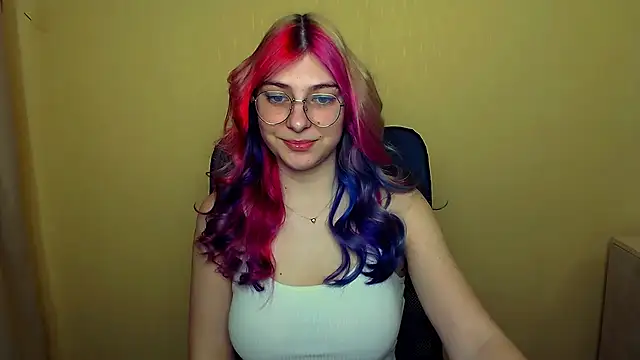 Luna Lush  online show from March 2025 08:00:01 AM