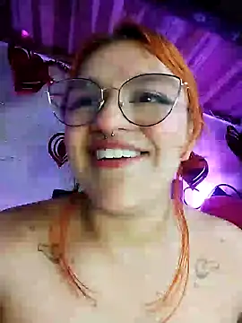 SophiaWeestt99 online show from February 2025 04:52:01 AM