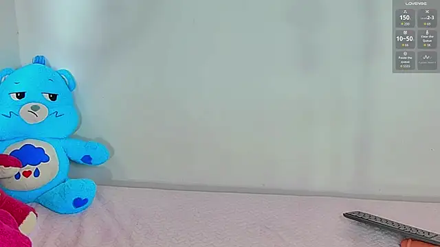 Anniecutte  online show from November 2025 03:55:01 PM