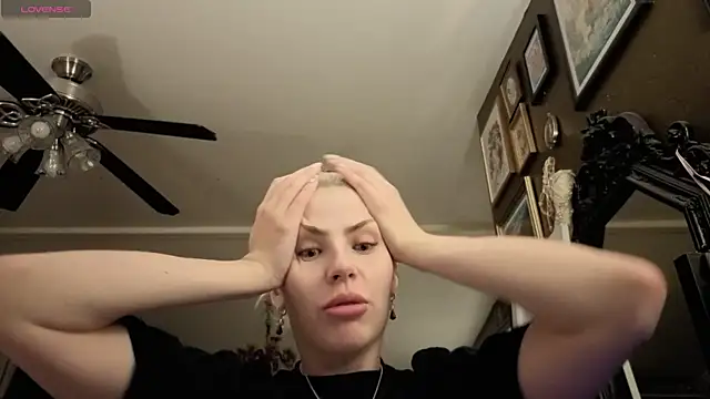 SirenitySirenxx online show from September 2025 03:53:01 AM