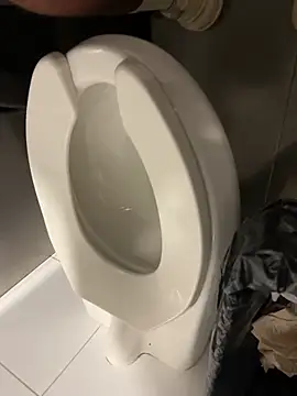 thiagowes online show from April 2026 01:05:01 AM