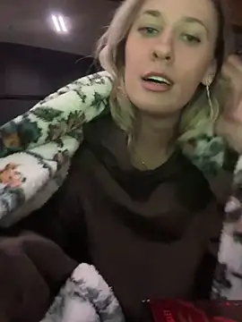 Snapshot of M1ssyk1ssy chatting on December 2024 12:11:01 AM M1ssyk1ssy online show from December 2024 12:11:01 AM