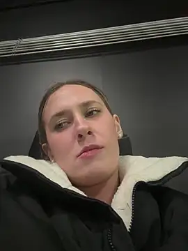 Snapshot of M1ssyk1ssy chatting on January 2025 09:51:02 PM M1ssyk1ssy online show from January 2025 09:51:02 PM