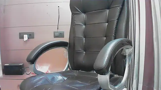 collage hoty online show from September 2025 08:13:02 PM