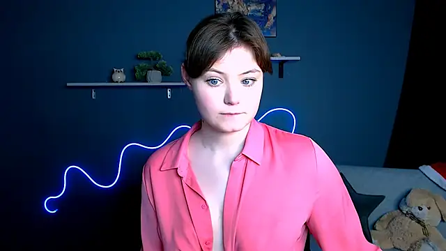 nikole kitt online show from February 2025 11:13:02 PM