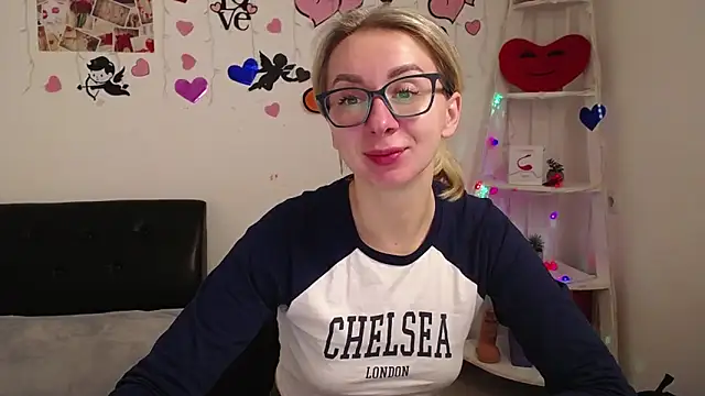 VasilisaSii online show from February 2025 12:11:02 PM