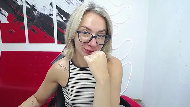 Snapshot of VasilisaSii chatting on July 2026 05:16:02 AM VasilisaSii online show from July 2026 05:16:02 AM