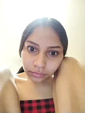 Snapshot of emma_ambar chatting on September 2025 04:18:01 PM emma ambar online show from September 2025 04:18:01 PM