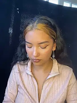 baby lizy online show from January 2025 10:03:01 PM