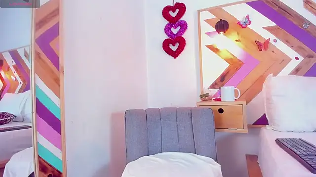 Katia Wilson online show from March 2026 07:26:01 PM