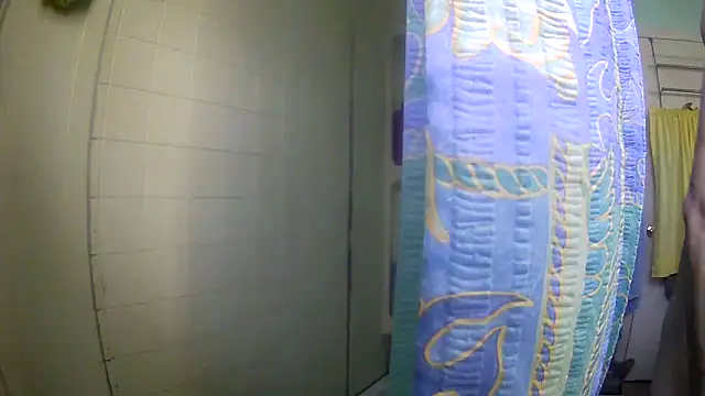 froggymclovin222 online show from April 2026 09:13:01 PM