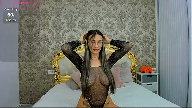 JulieBigAssx online show from November 2025 04:29:02 PM