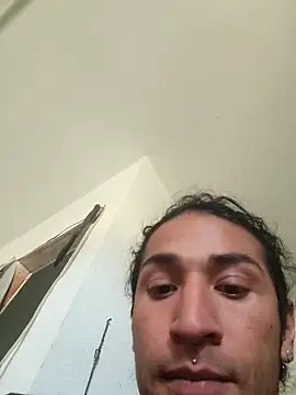 LargeDominoes online show from April 2026 08:31:02 PM