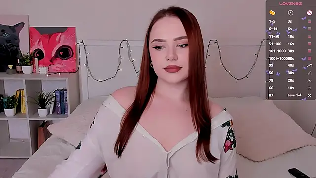 LittleKiitten online show from March 2025 12:43:02 PM