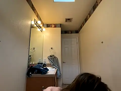 Johndoe2292 online show from November 2025 10:34:02 PM