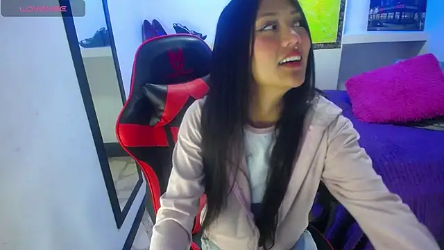 Catalehia Milk online show from February 2025 08:31:02 PM