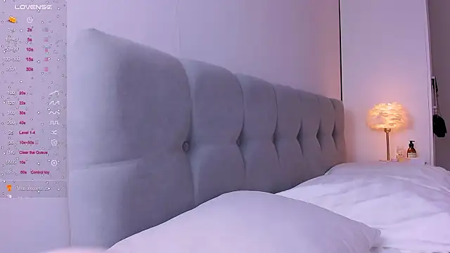 Snapshot of sharon_forever chatting on March 2025 11:12:01 PM sharon forever online show from March 2025 11:12:01 PM