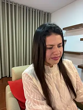 Alice Biel online show from February 2025 12:49:01 AM