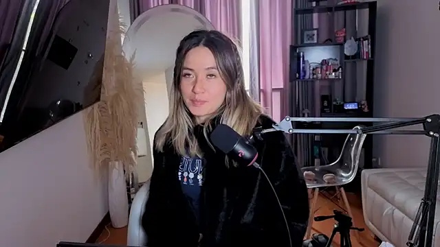 sexfire lalita online show from February 2026 06:56:02 PM