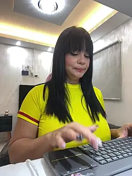 Hot beauty   online show from July 2026 11:00:01 PM