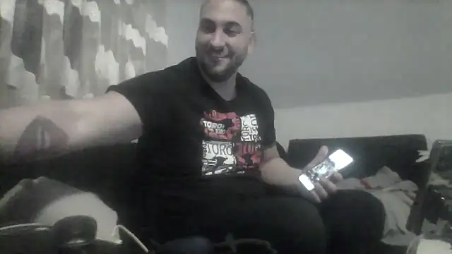 Snapshot of NewyorkDimi chatting on February 2025 11:54:02 PM NewyorkDimi online show from February 2025 11:54:02 PM