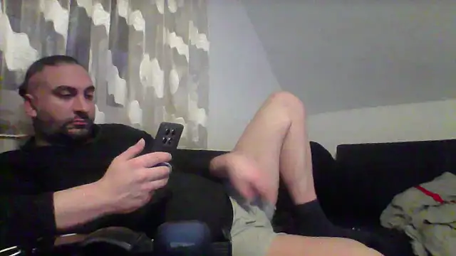 Snapshot of NewyorkDimi chatting on March 2025 05:42:01 AM NewyorkDimi online show from March 2025 05:42:01 AM